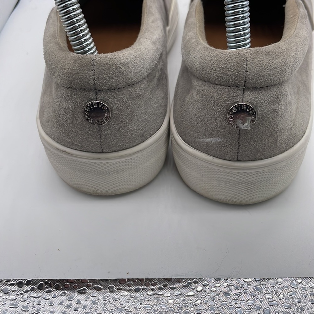 Steve Madden Slip on Sneaker Grey Leather Style:  Gills Sz 8 - Picture 4 of 7